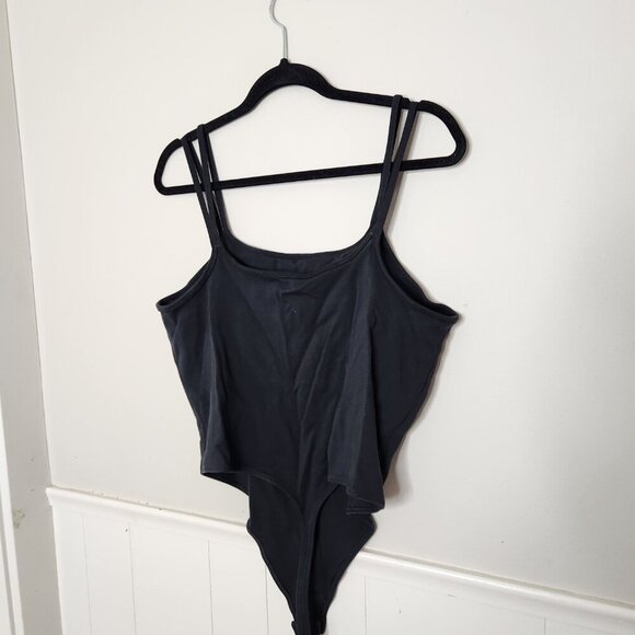 NIKE Essentials Solid Black Cami Bodysuit - Picture 3 of 6